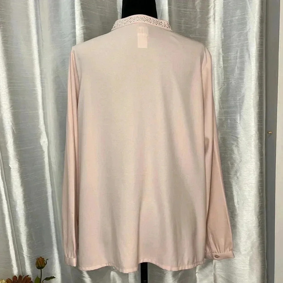 Fair Lady Women’s 14 Light Pink Embellished Pleated Button Up Long Sleeve Blouse - Picture 4 of 9